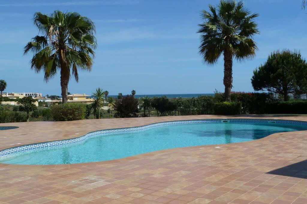 Great 2 Bedroom Apartment With Communal Pool لاغوس المظهر الخارجي الصورة