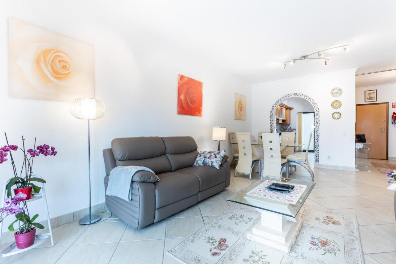 Great 2 Bedroom Apartment With Communal Pool لاغوس المظهر الخارجي الصورة